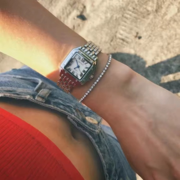 Classic Silver Square Watch main image 4